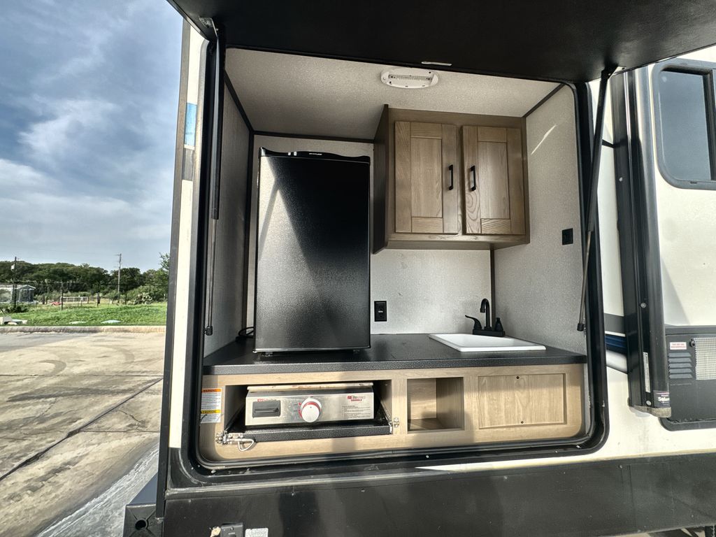 2021 Cruiser Rv Shadow Cruiser 239RBS